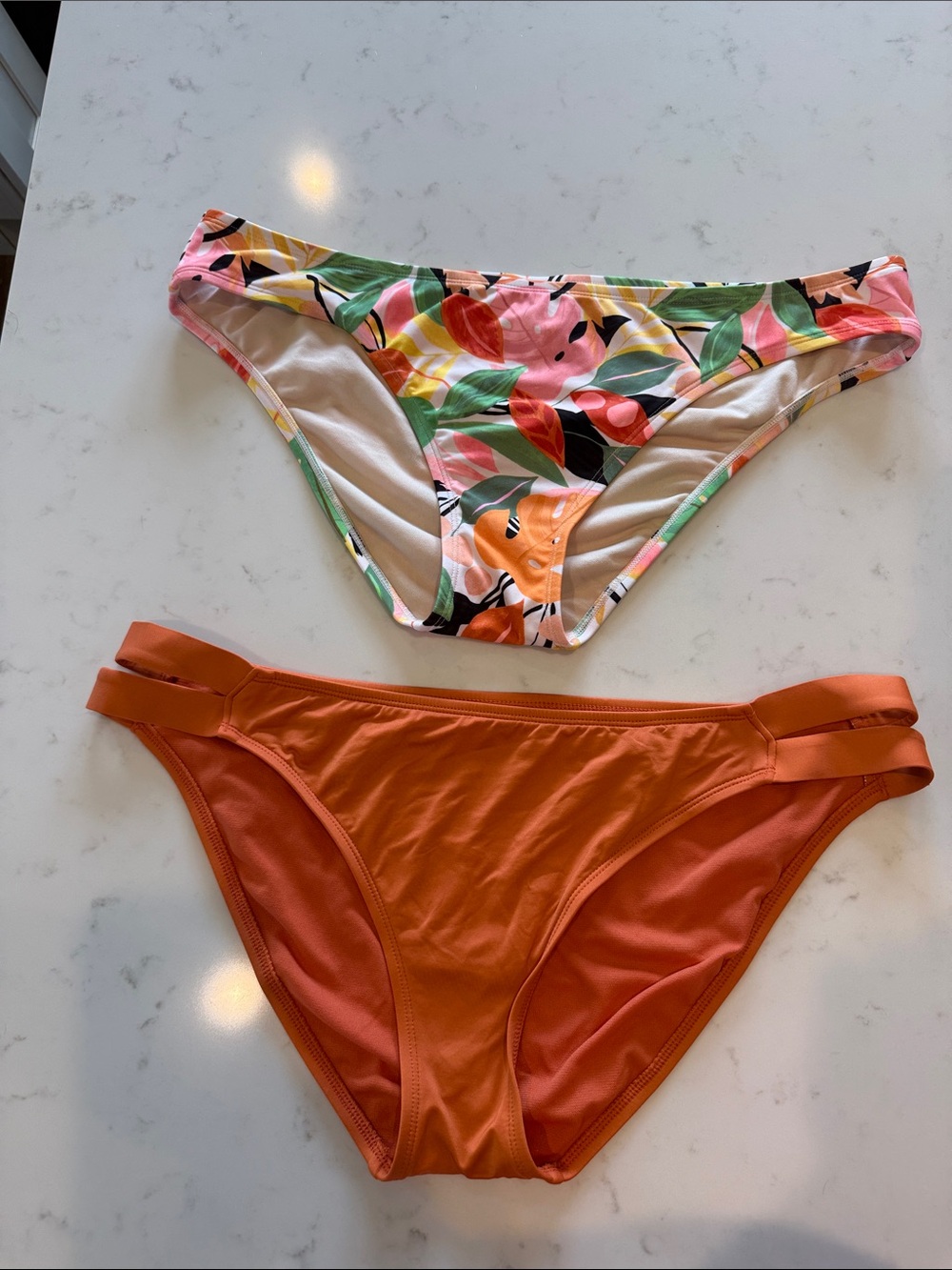 Kona Sol Women's Floral & Rust Orange Bikini Bottoms